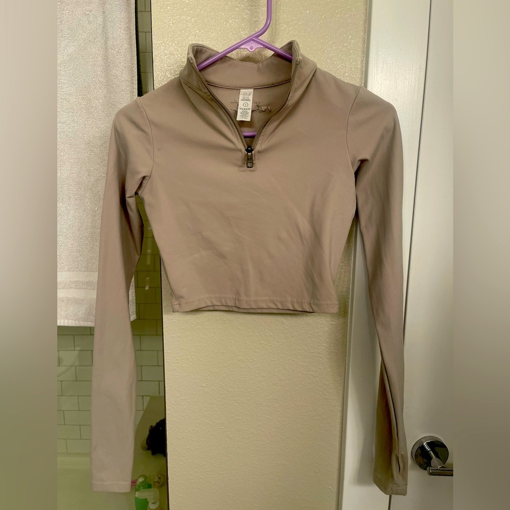 Athletic Cropped Quarter Zip